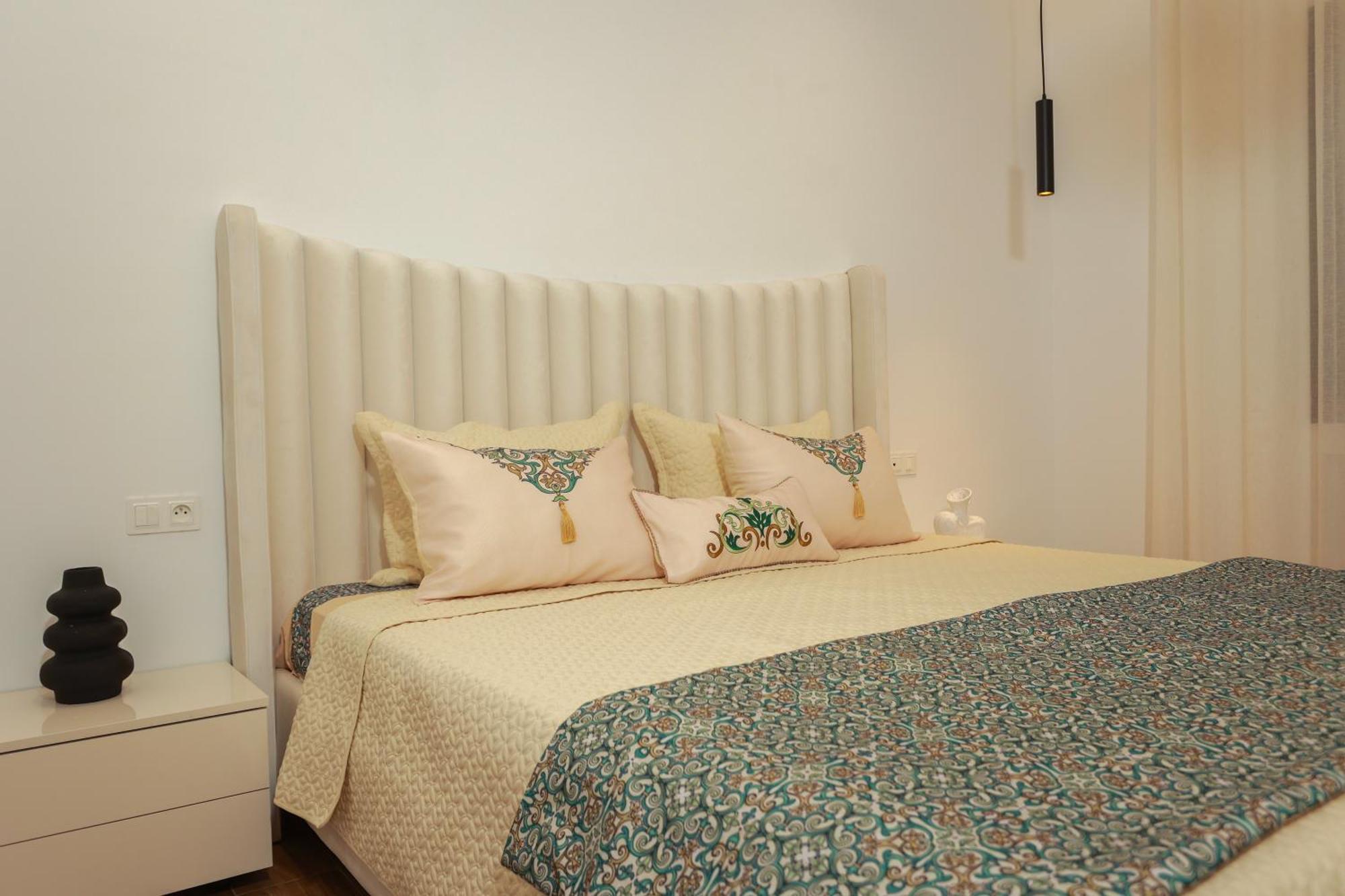 Apartment Bright And Cozy New 3 Bedrooms