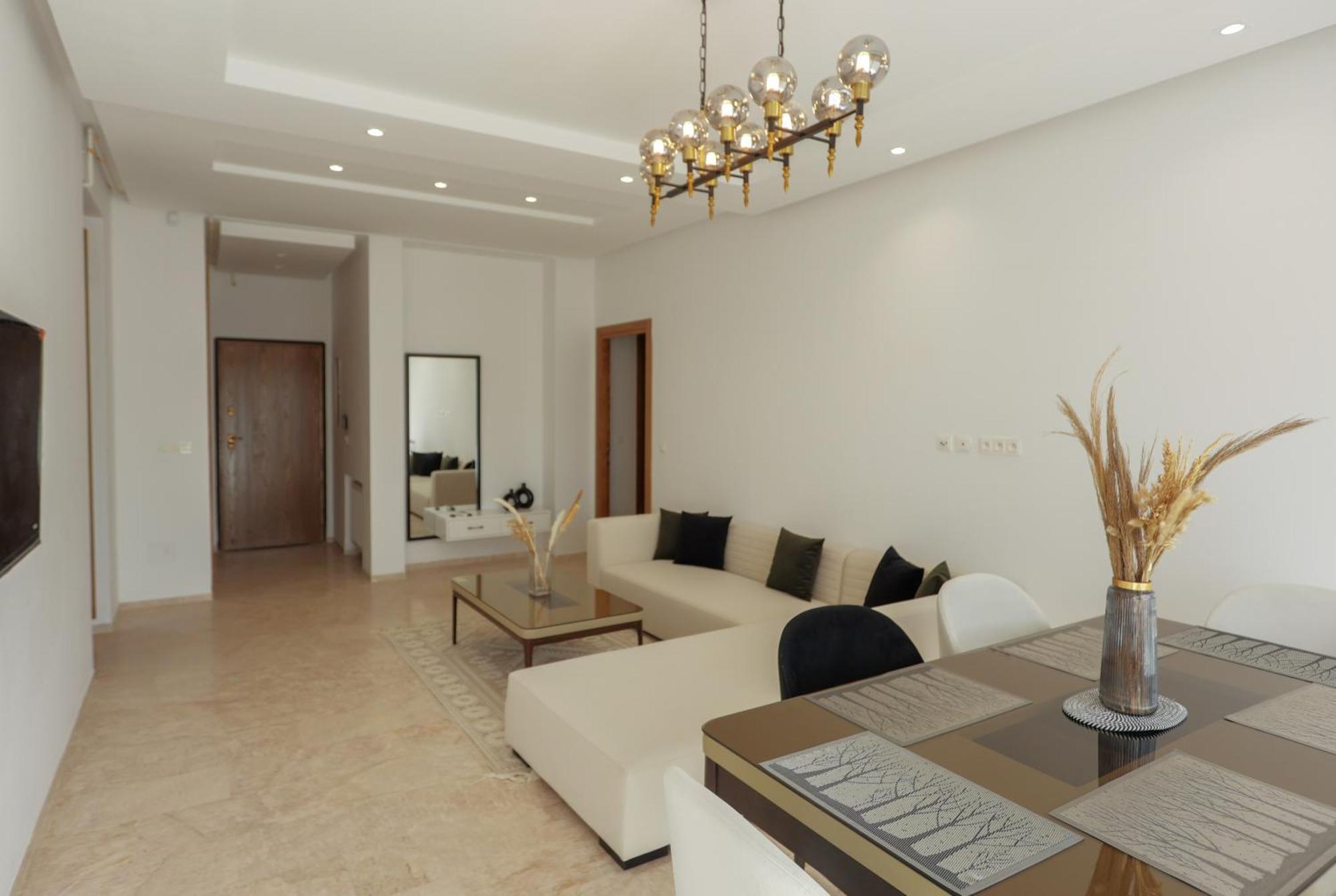 Bright And Cozy New 3 Bedrooms